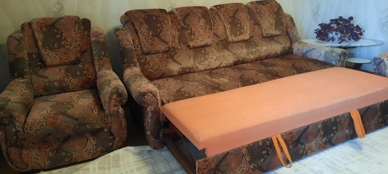 Мягкий уголок. Диван и кресла