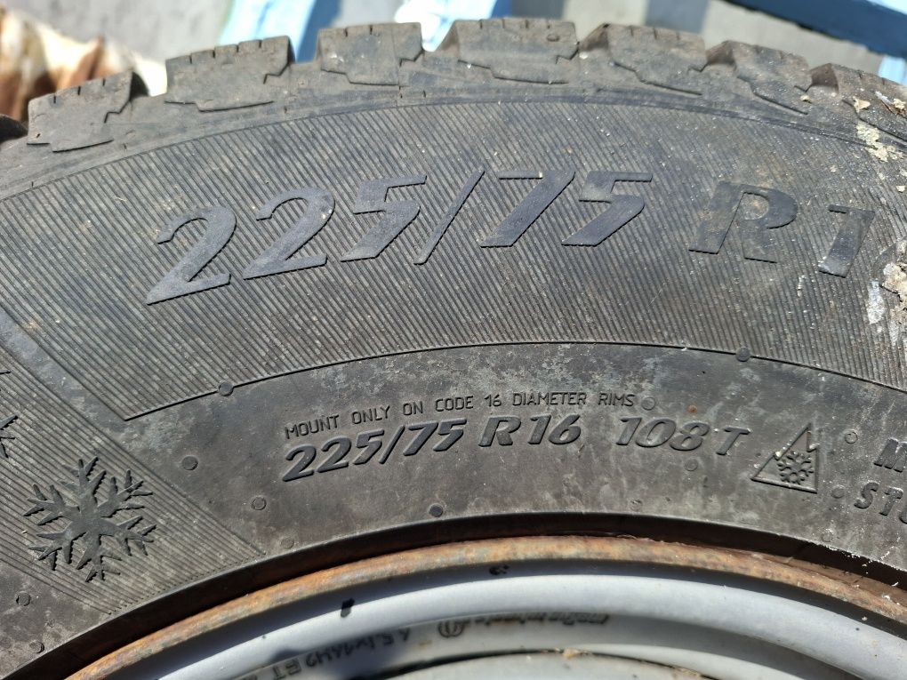 Продам колесо в сборе