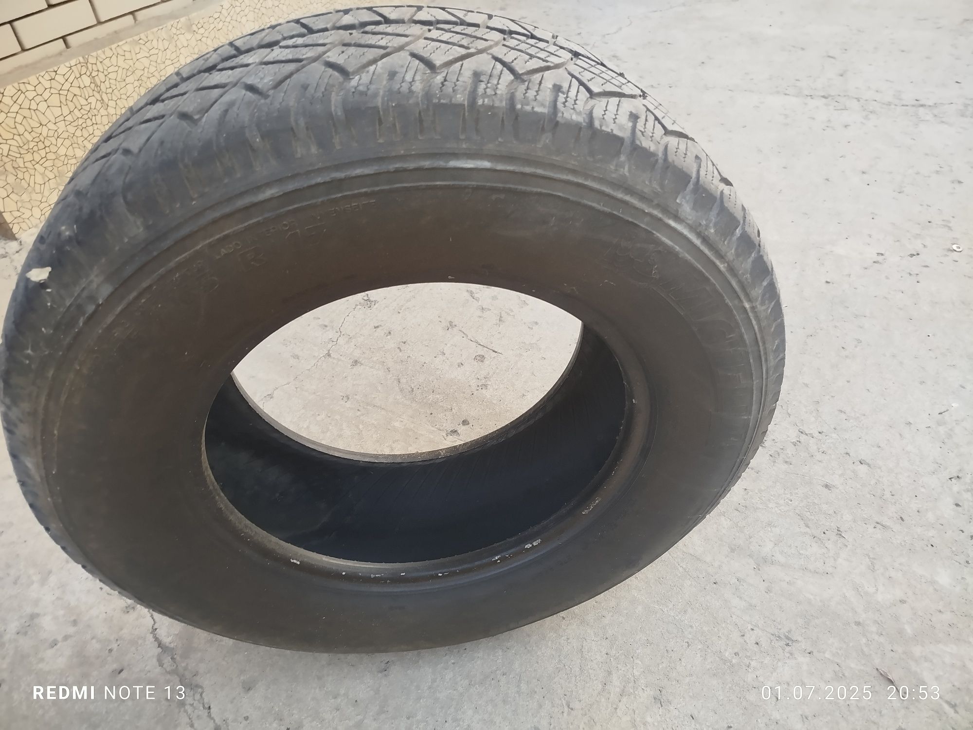 Продам Шины 265/65/R17 .  275/65/R17