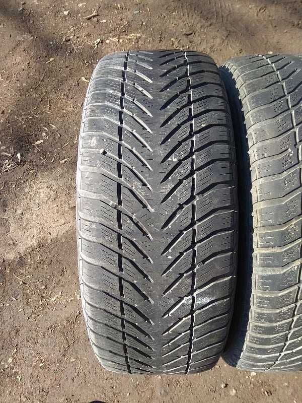 Шины 205/55 R16 - "GoodYear UltraGrip GW-3 RunFlat" , всесезонные.
