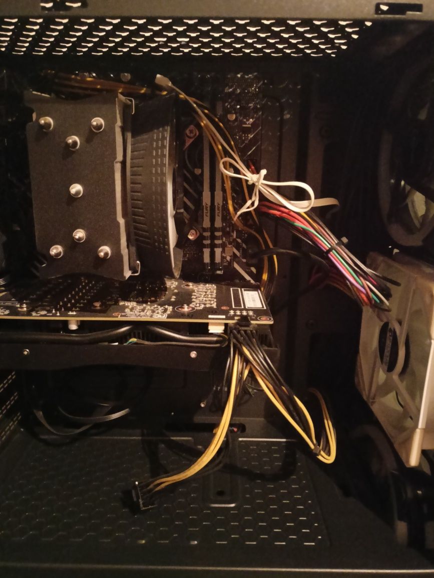 Продам  i3-12100F 16Gb RTX 2060S