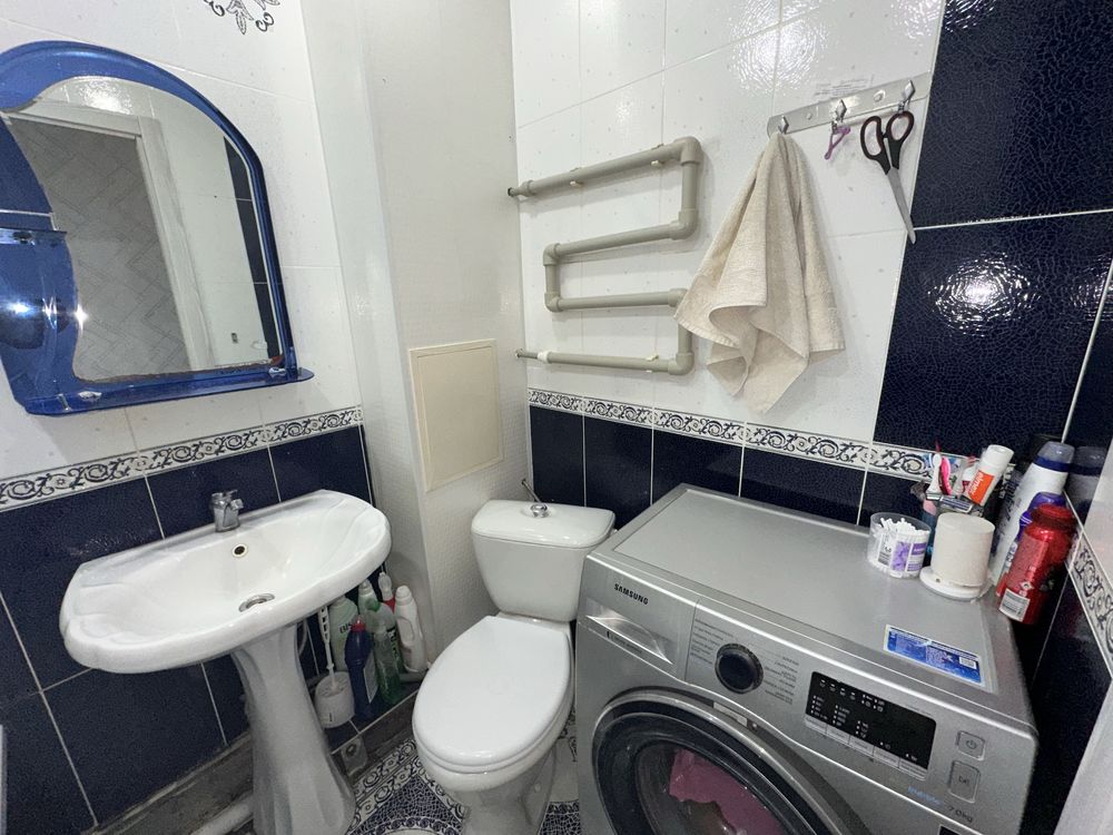 Продам 4х ком район строитель