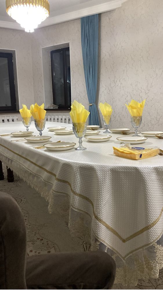 продам большой стол