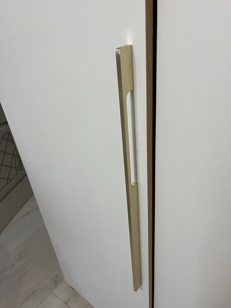 Шкаф продаетсяяя