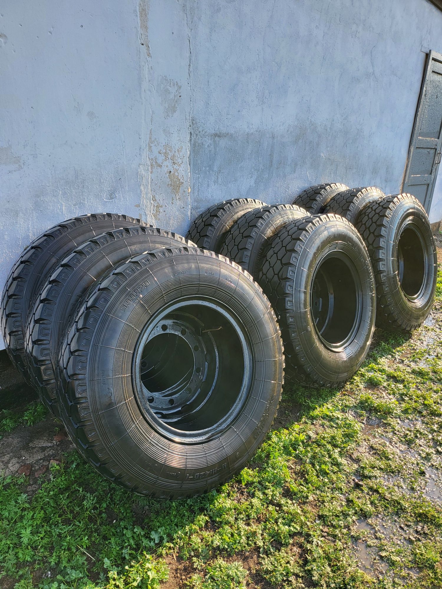 9.00 R20 девятка ромбик ОМСКШИНА