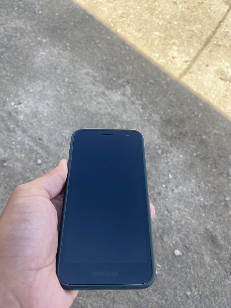 Продам samsung j2 core