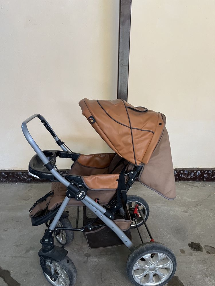 Продам детскую коляску