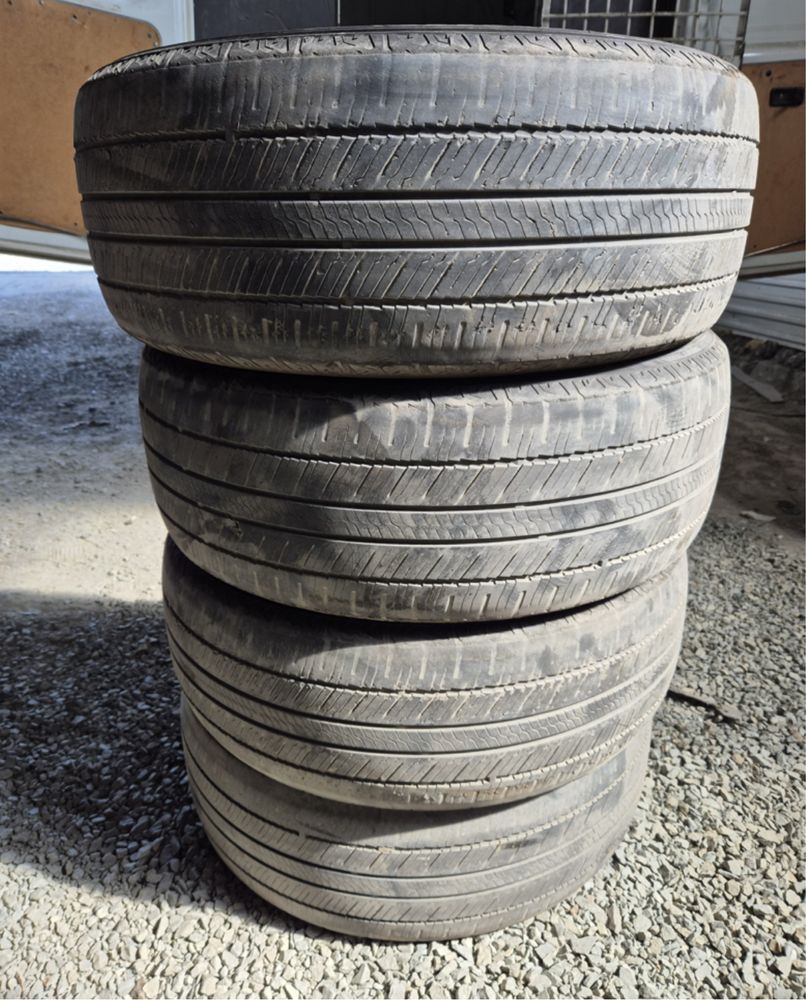 Продам шины летние,размер 245/55/19