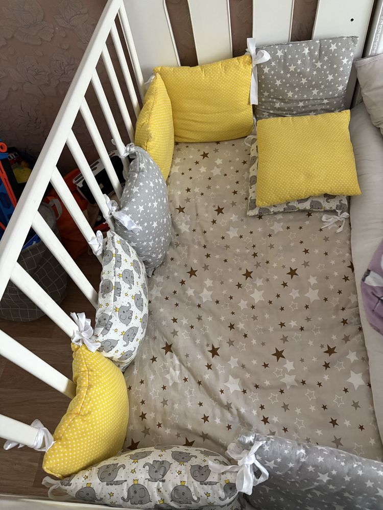 Продам детскую кроватку