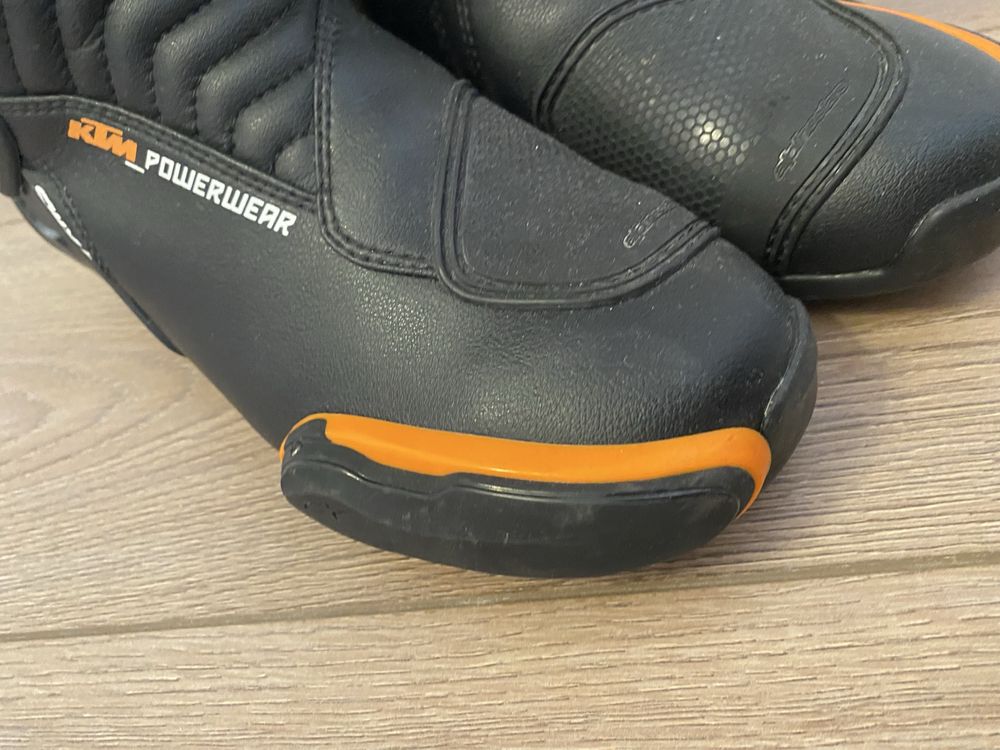 Продам боты Alpinestars коллаборация с КТМ. Состояние новое