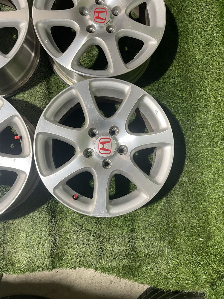Продам диски оригинал 5x114.3 Honda Toyota