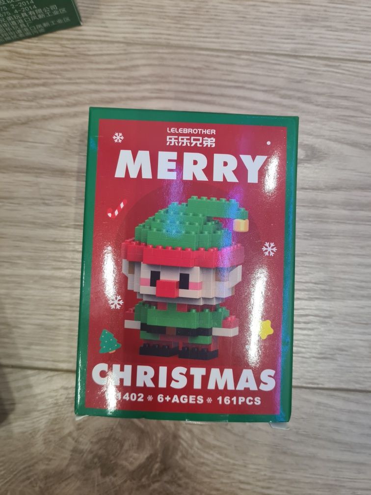 Новогодний конструктор как lego