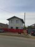Продам 2 идеальных дома в одном дворе. Все коммуникации. От хозяина