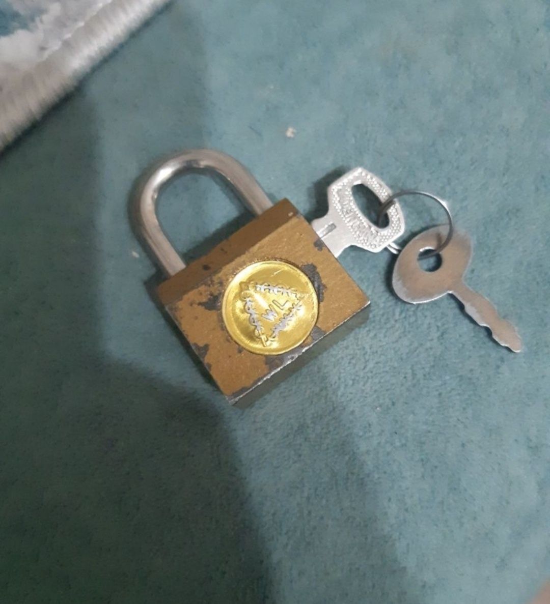 Продам USB флешку Apacer 64Gb с виндой 11. На ноутбук
