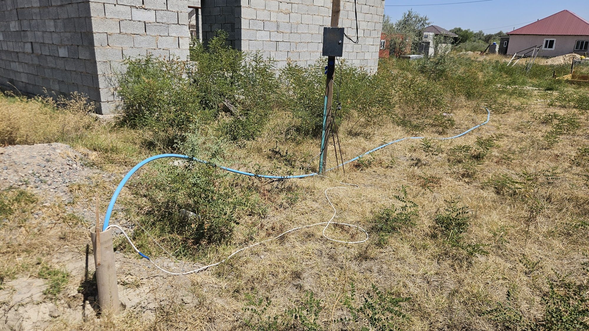 Продам участок с материалом на дом