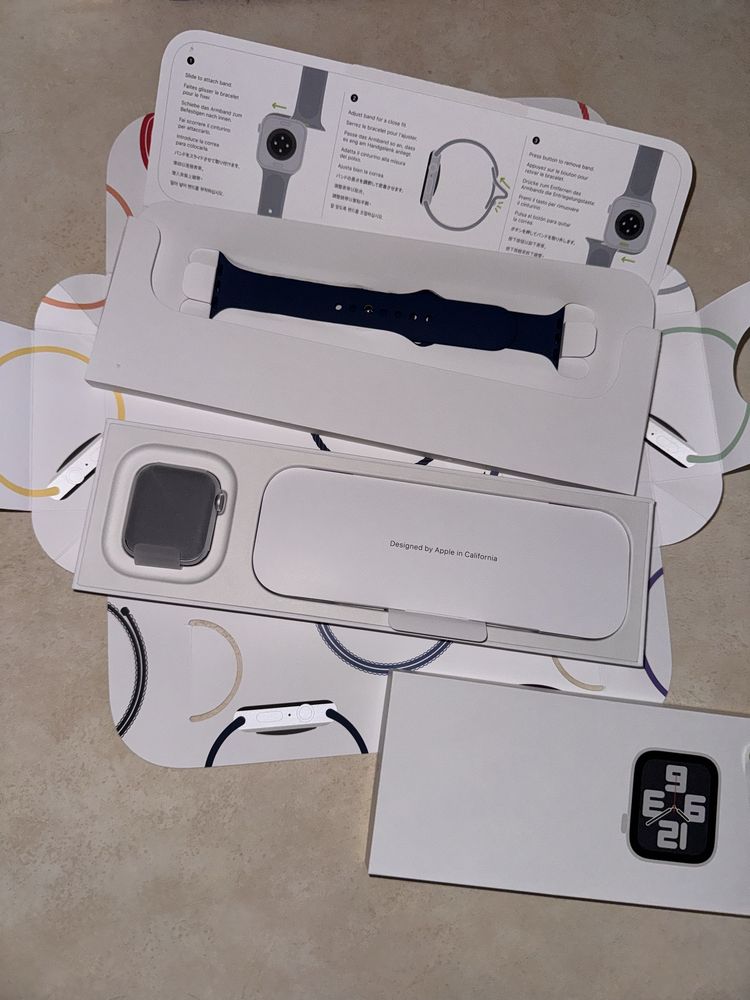 Часы Apple Watch SE (Gen 2)