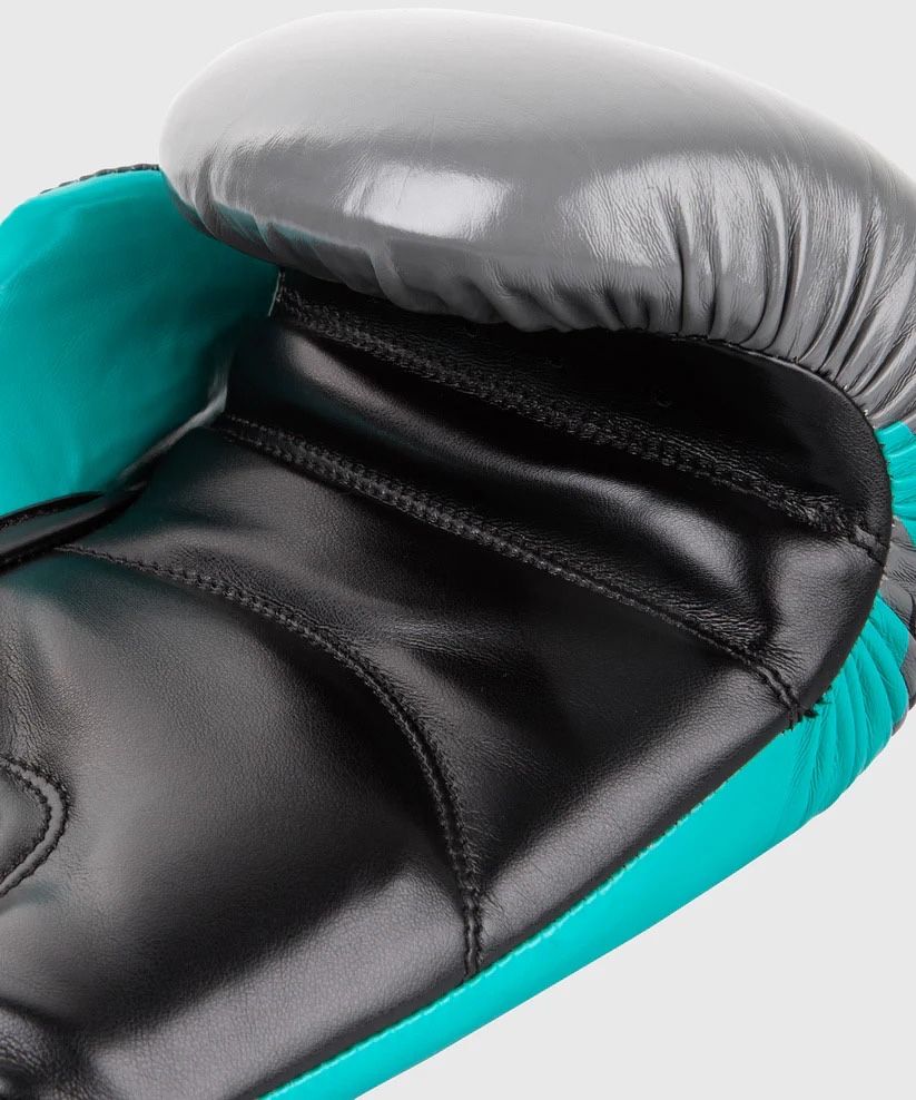 Оригинальные перчатки для бокса Venum Contender 2.0