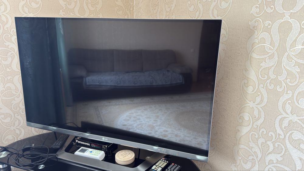 Продам телевизор LG