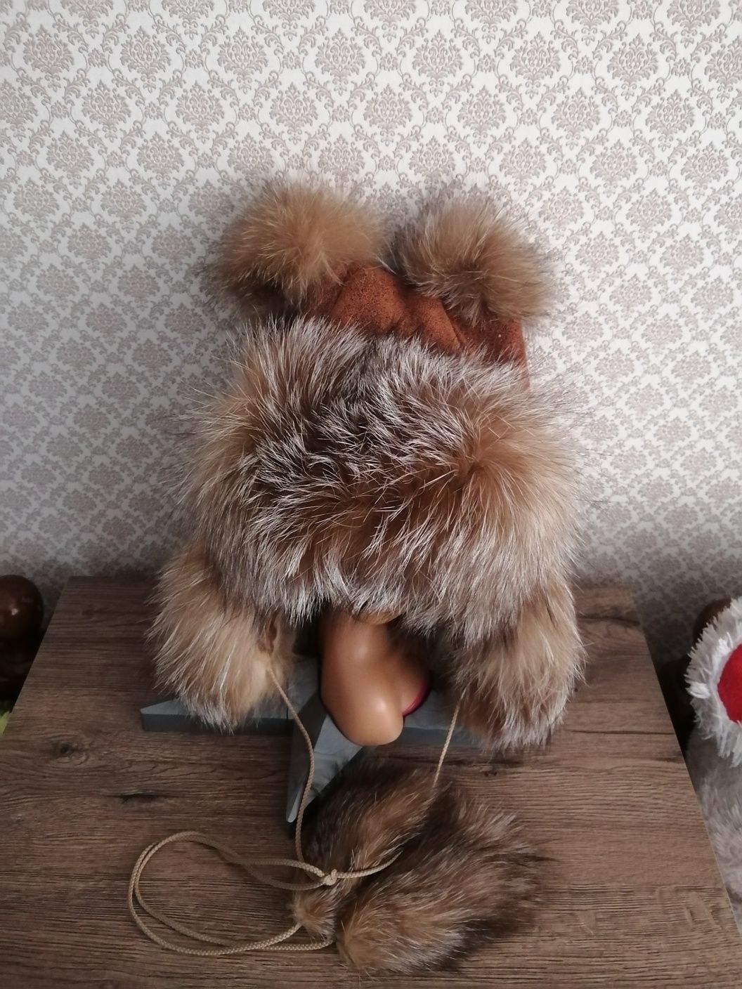 Продам детскую шапку натуральная дубленка, мех, подклад флис.