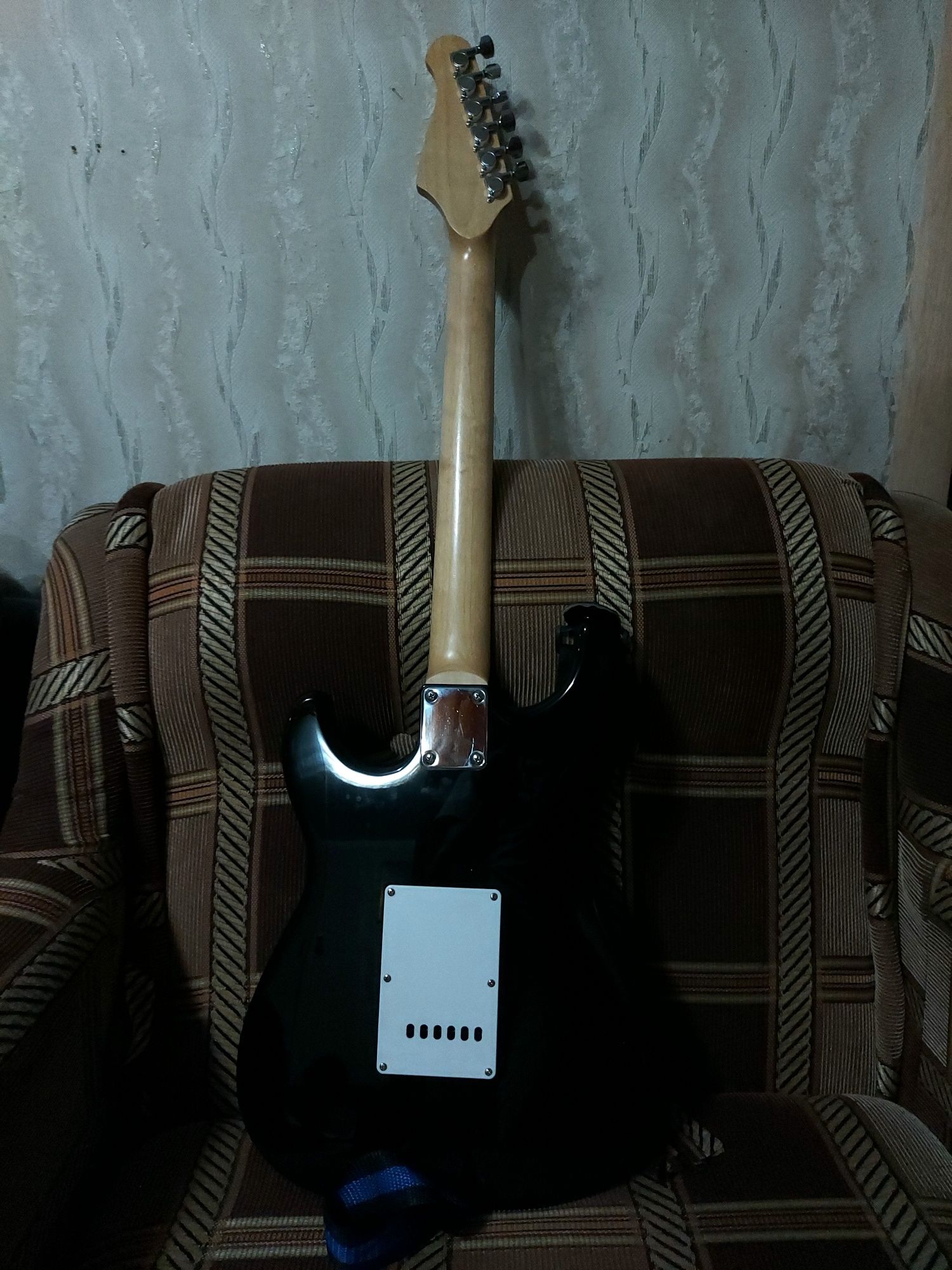 Электрогитара stratocaster