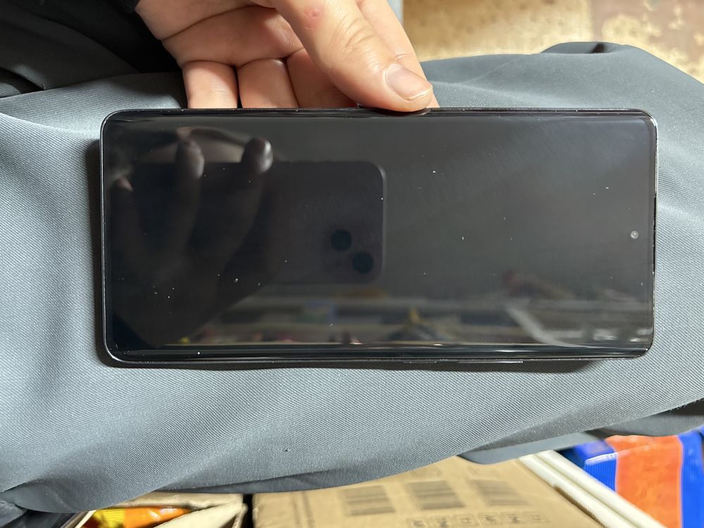 Oppo 11 сатылады багасы 50000мын