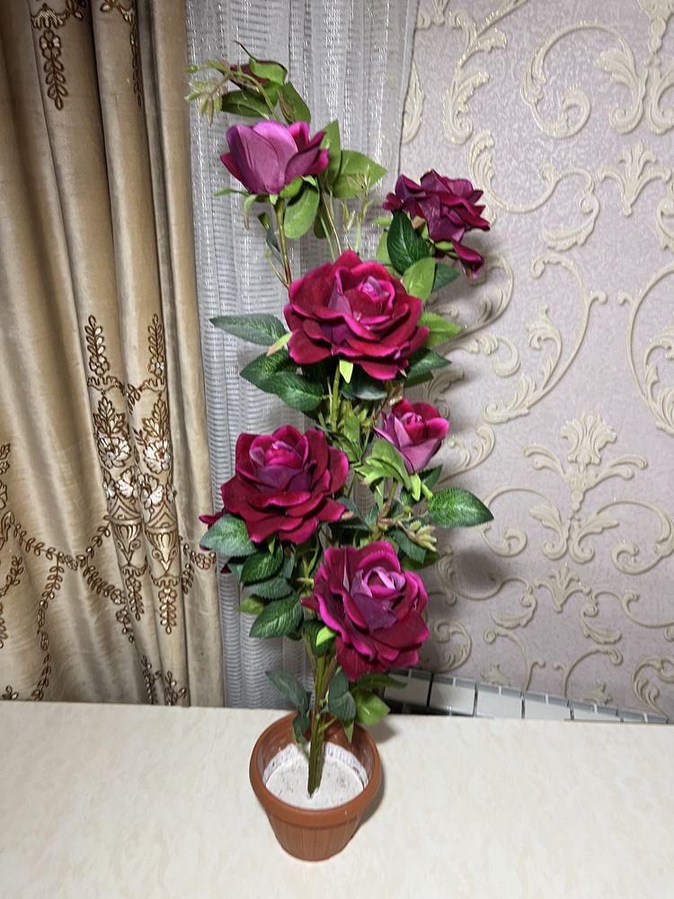 Продам, искусственные цветы, для красочной декорации.