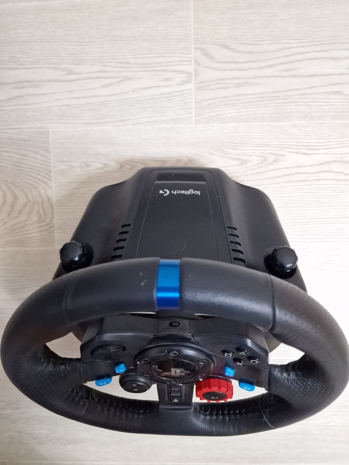 Игровой руль Logitech g29