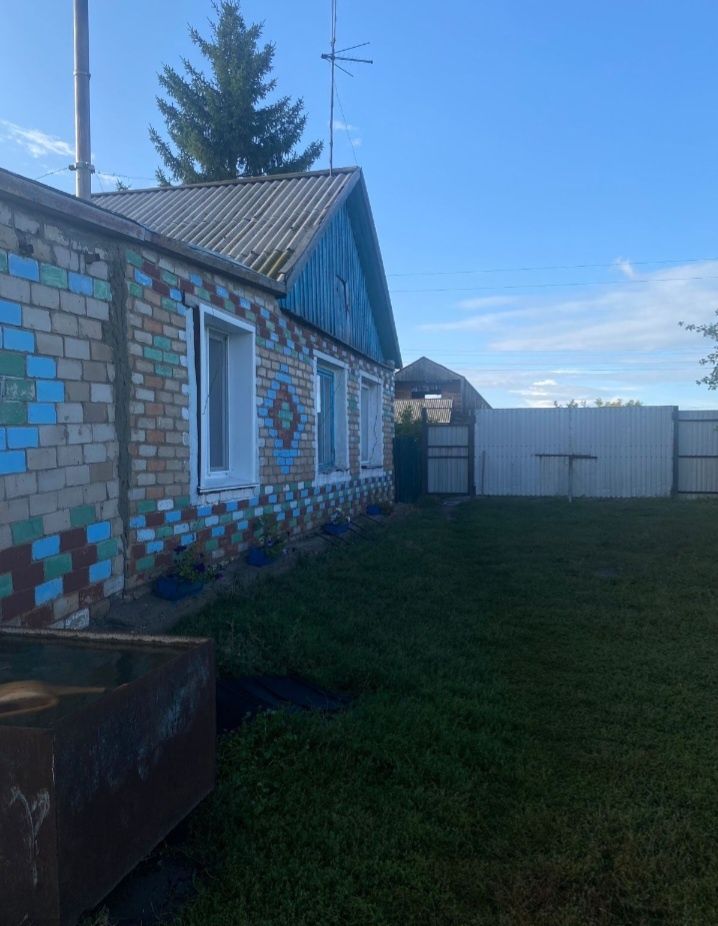 Продам дом в с .Подгорное