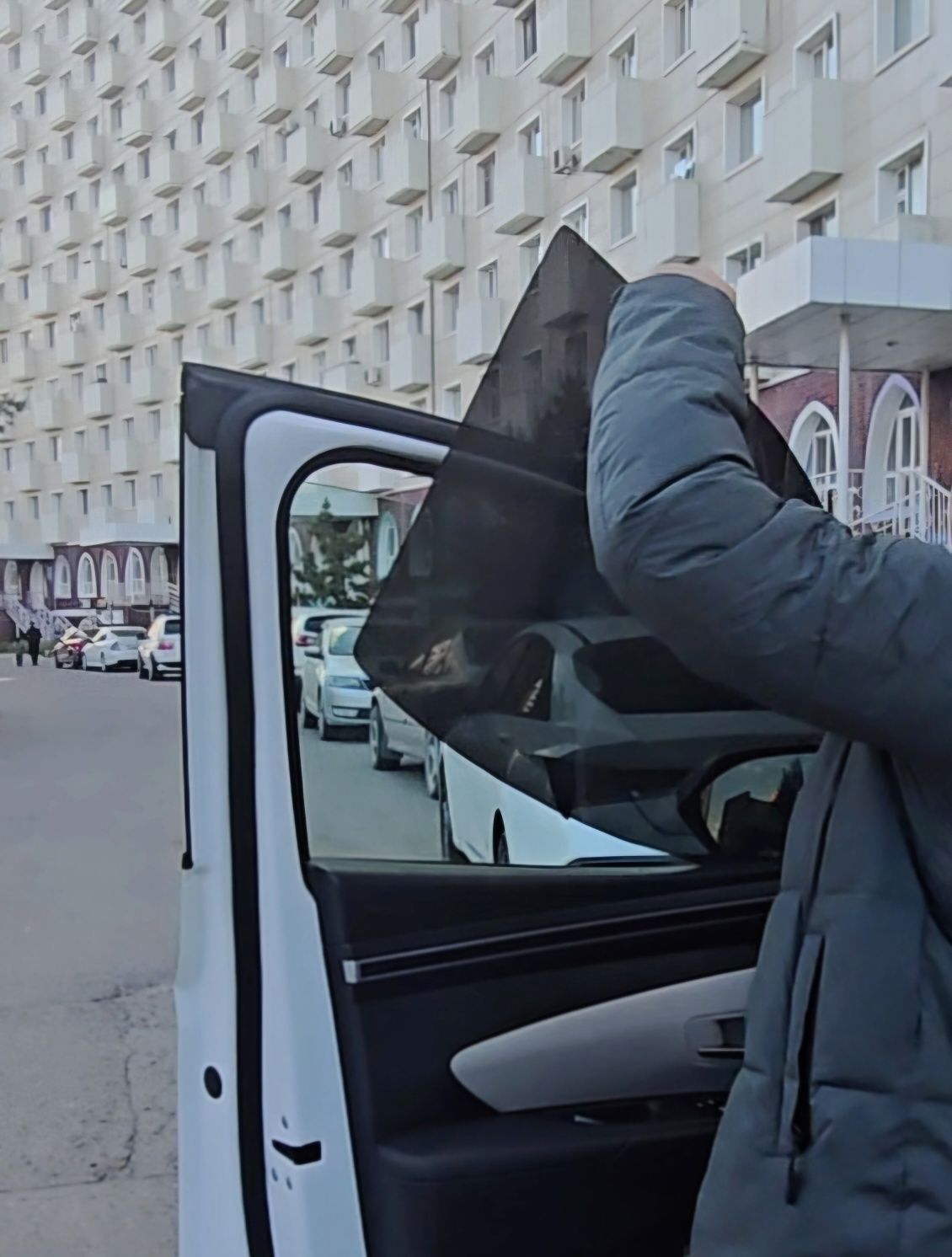 Тонировка Авто Жесткая Вставная Съемная Тонировка Автомобиля в Алматы