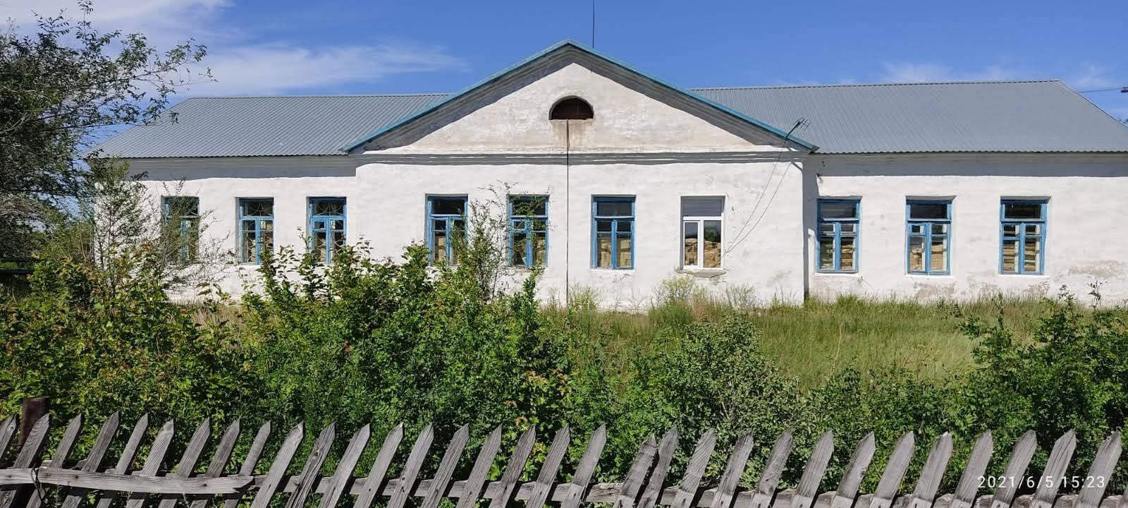 Стройматериалы, лес, кирпич
