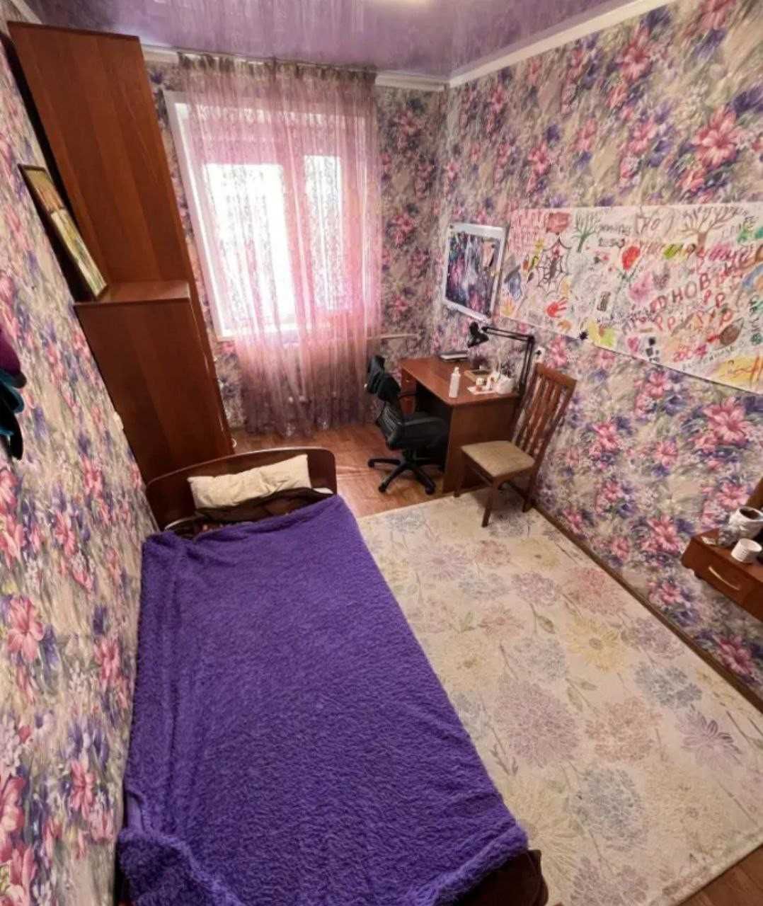 Продам 4х ком квартиру в районе Мандарина