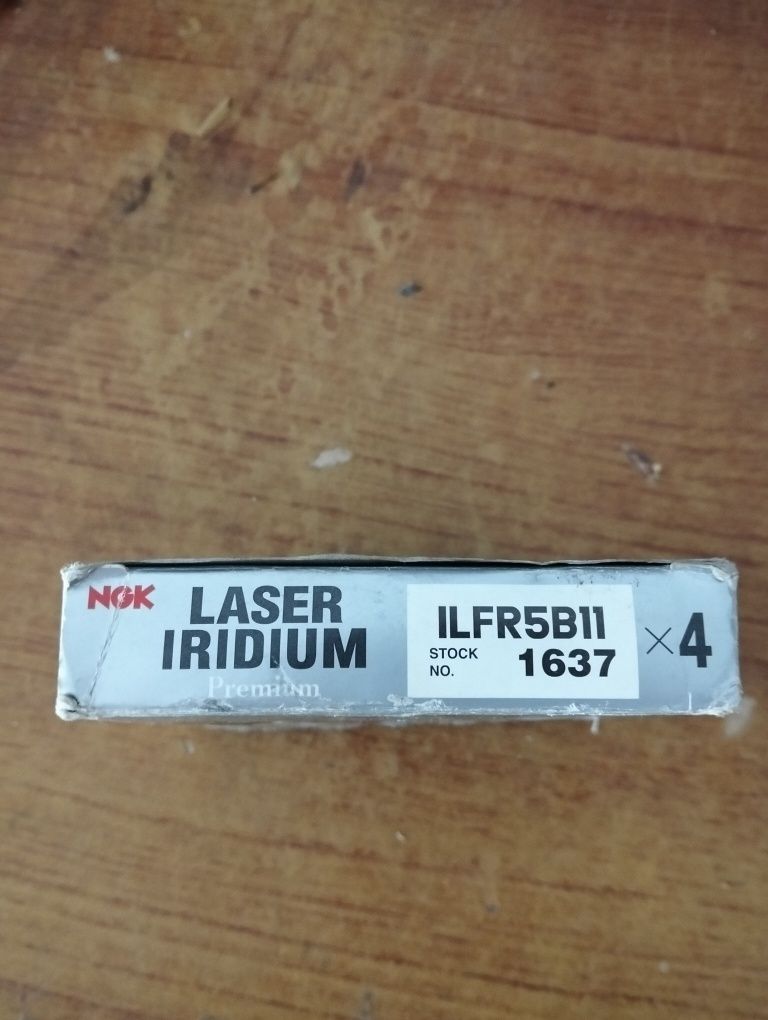 Свечи на автомобиль