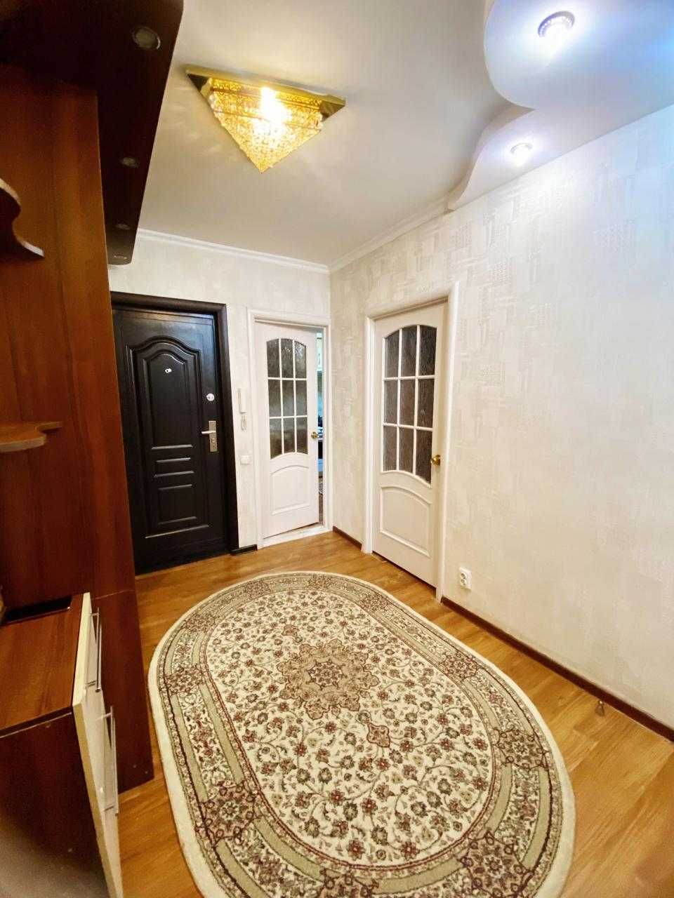 Продам 3-х комнатную квартиру (район Достык Молла )