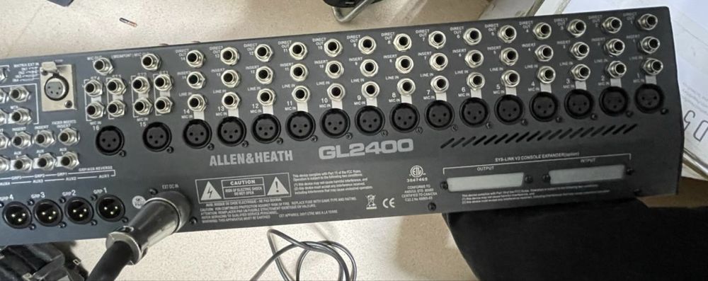Продам 32 канальный микшер allen heath gl2400-32