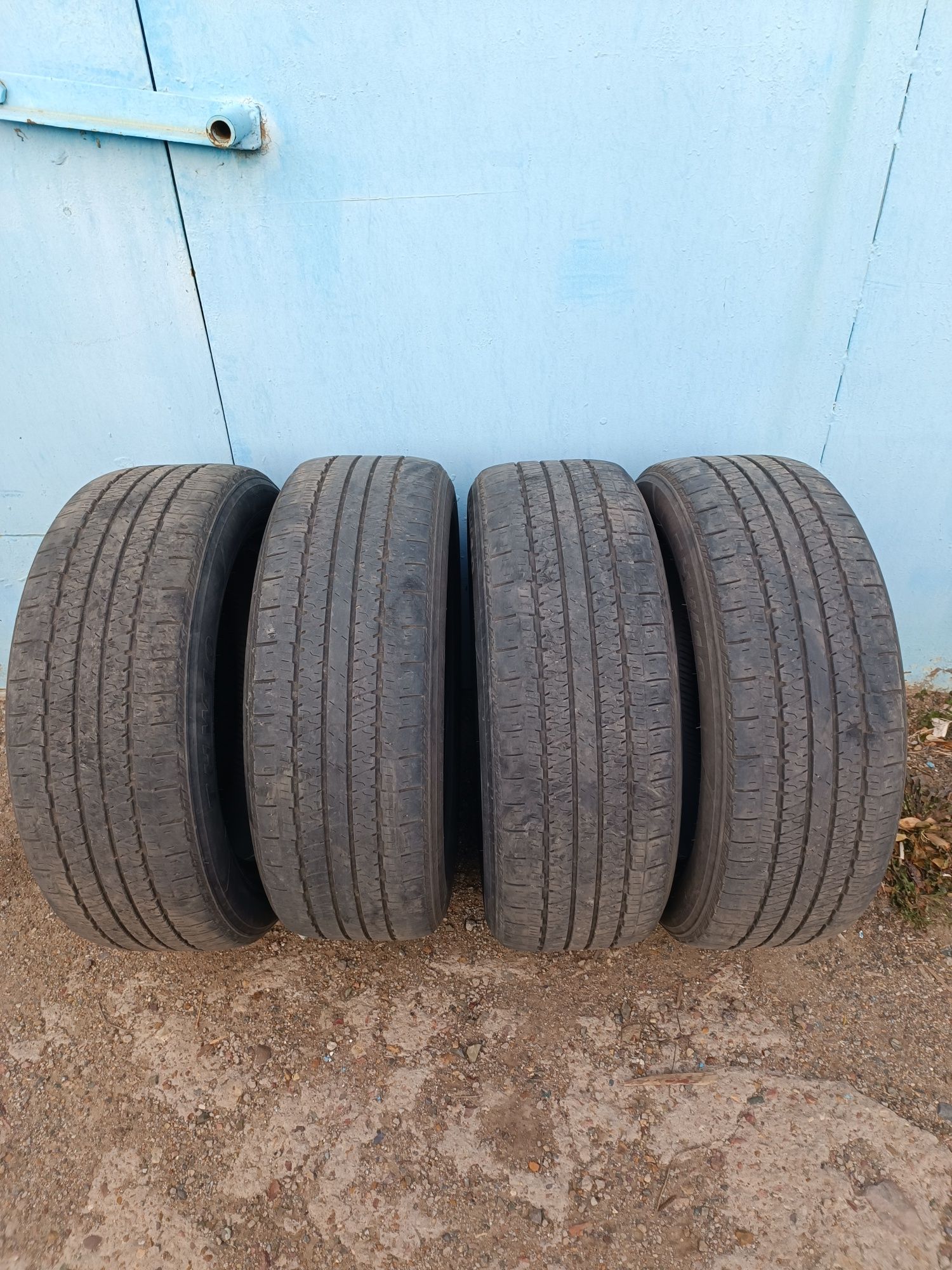 Продам резину для автомобиля