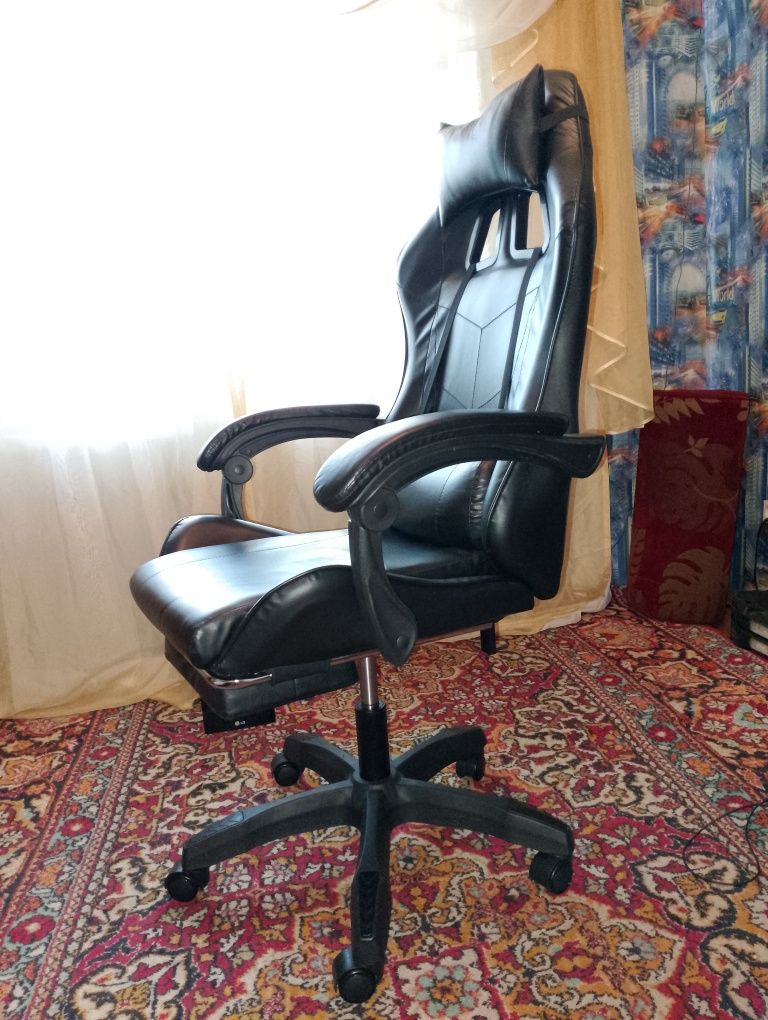 Продам компьютерное кресло