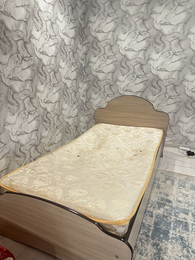 Продается кровать