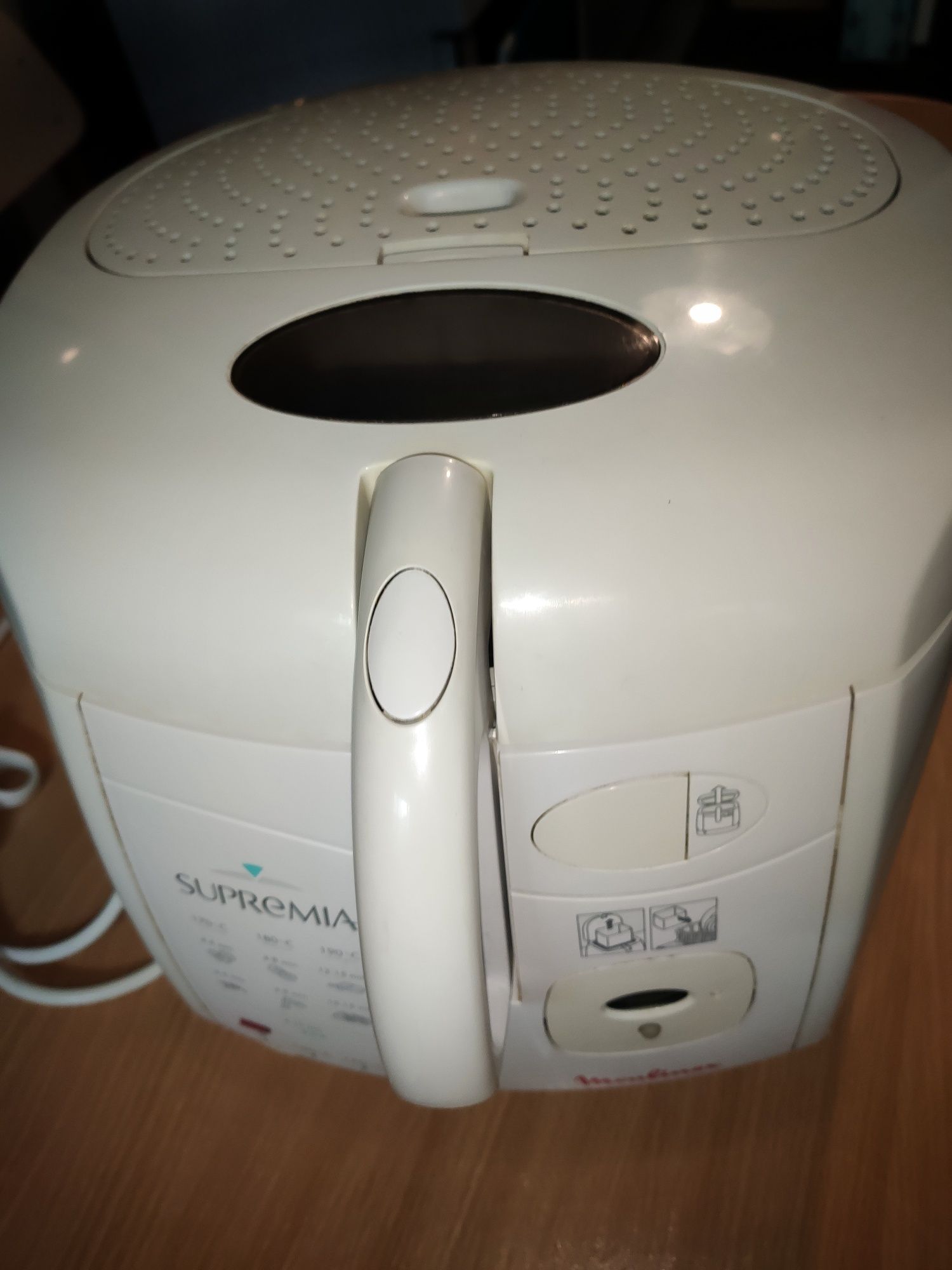 Продам фритюрницу moulinex supremia