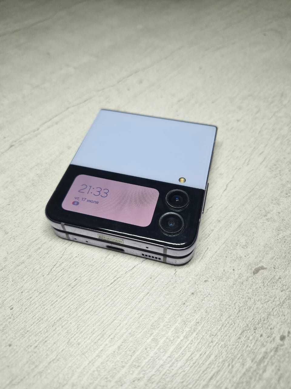 Z flip 4 флагман