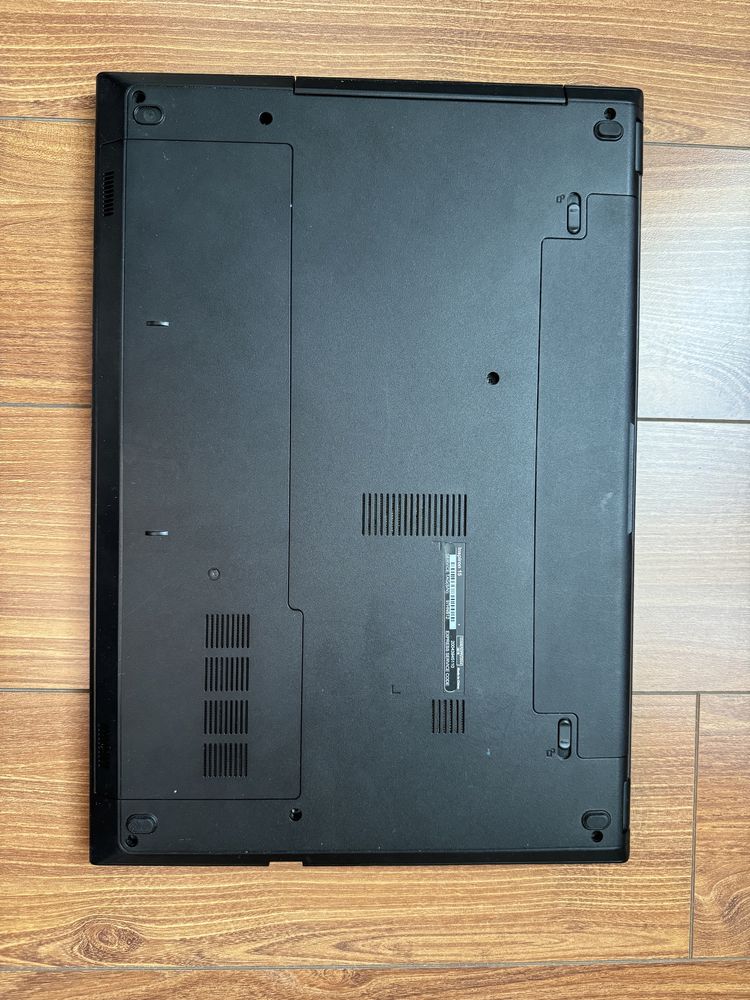 Ноутбук Dell inspiron 15 core i7 geforce 840  Озу 8 ssd 120