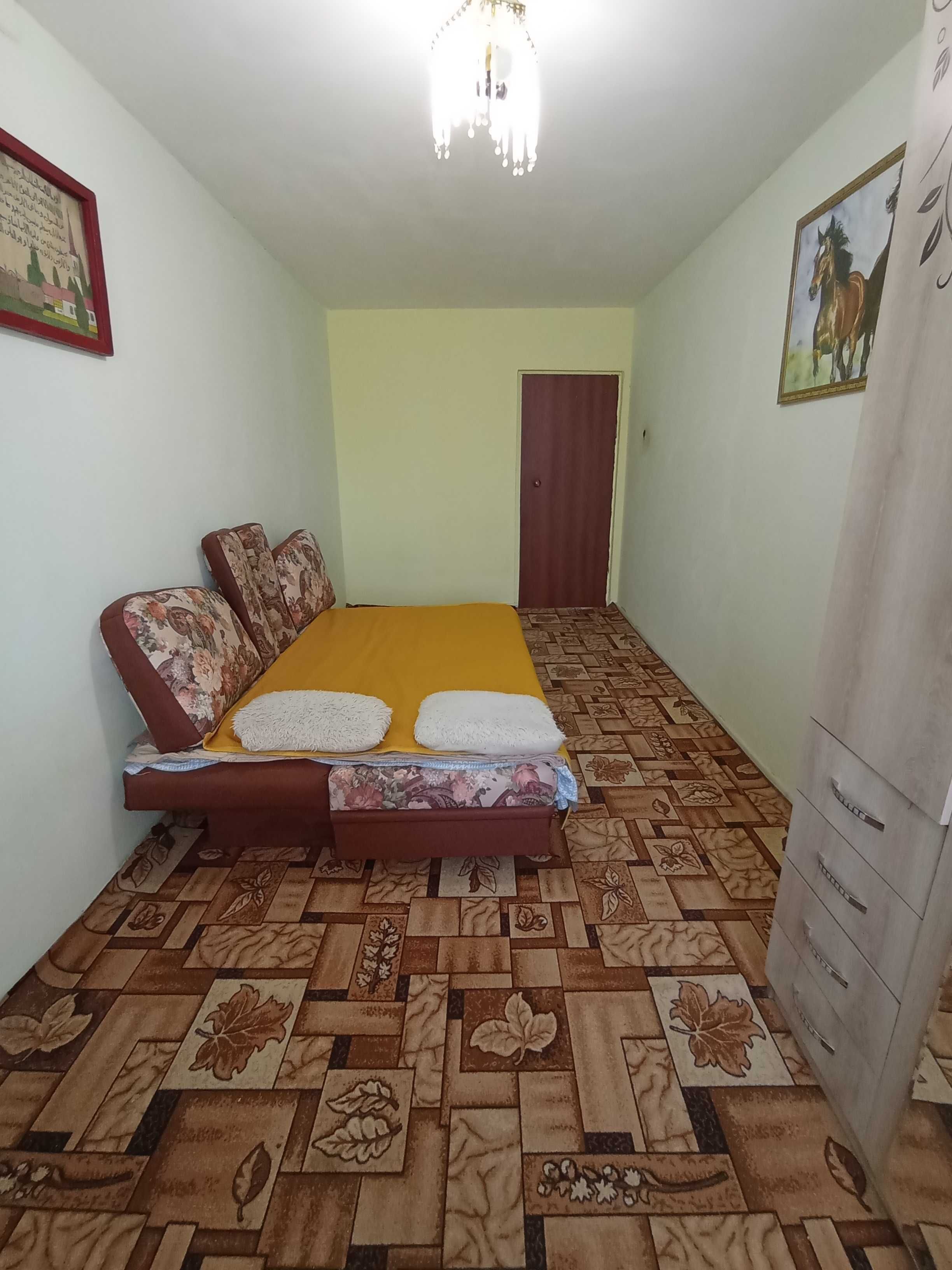 Продам 2 комн. квартиру в Уральске