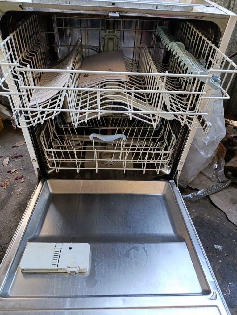 Продам посудомойка Beko