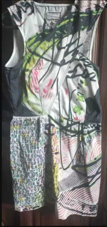 Почти Даром Платье от Mary Katrantzou (England)