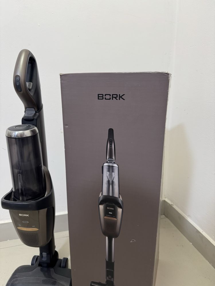 Пылесос BORK.