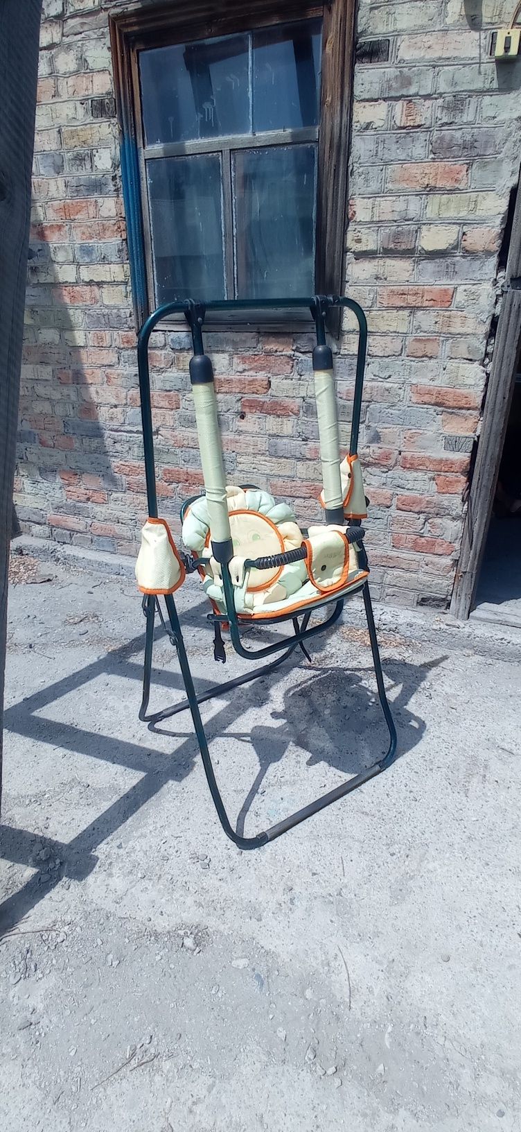 Продам манеж и другое