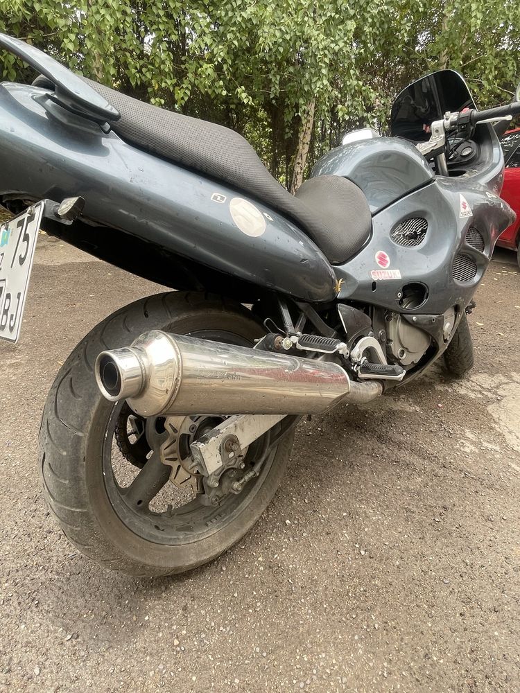 Продам мотоцикл suzuki katana 750f