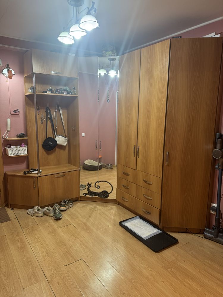 Шкаф в прихожую