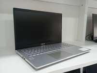 Ноутбук Asus Core i5-1035g1/ 12гб/ SSD 256/ UHD