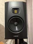 Студийные мониторы Adam T7V