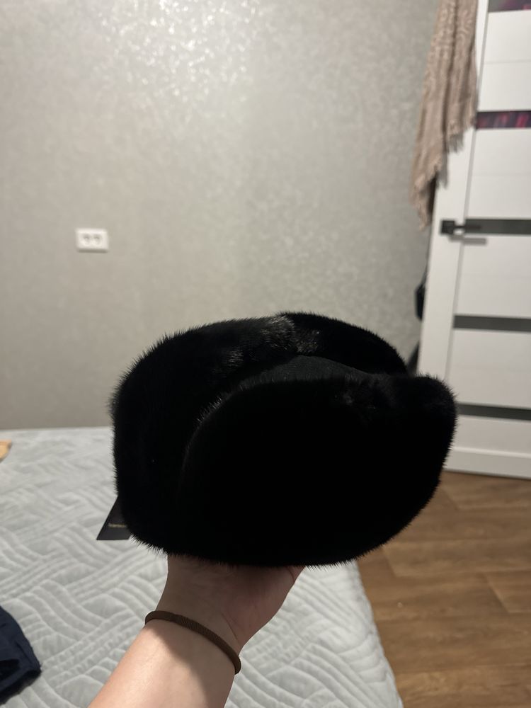 Продам новую норковую ушанку